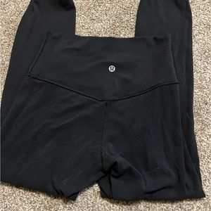 Lululemon aligns 3/4 length